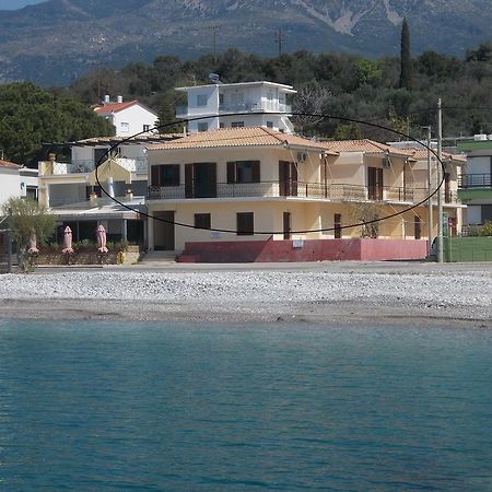 Akrogiali Beach Apartments المظهر الخارجي الصورة